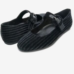 Vaneli Woman’s Tasja Black Velvet Corduroy Flat Maryjane Sneaker Shoes NEW 9.5